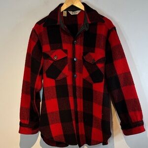 Vintage Woolrich Mackinaw Cruiser Jacket Buffalo Plaid Black Red medium Wool